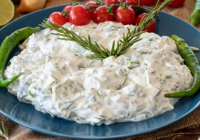 Yoğurtlu Semizotu Salatası Tarifi