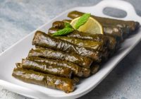 Zeytinyağlı Yaprak Sarma Nasıl Yapılır? (Adım Adım)